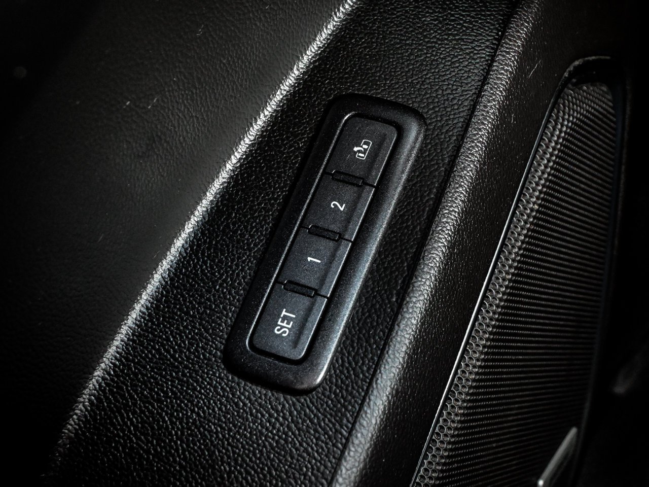 2017 GMC Yukon 4WD 4dr Denali Red Sherwood Park - photo #18
