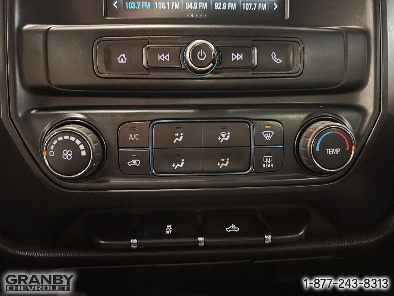 GMC Sierra 1500 Limited cabine double 4RM | G3632 2019 Blanc Granby - photo #17