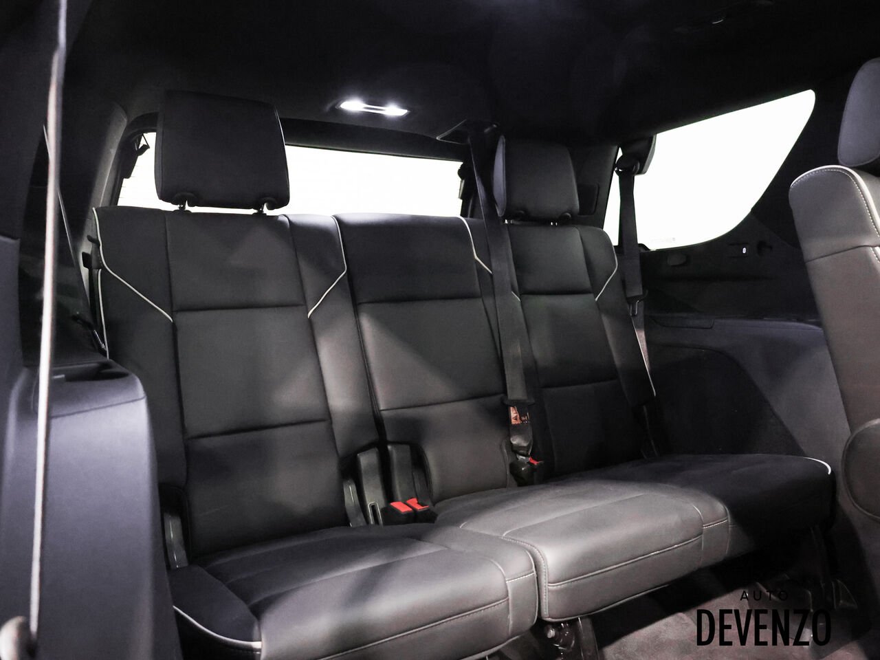 2024 Cadillac Escalade Black Saint-Eustache - photo #9