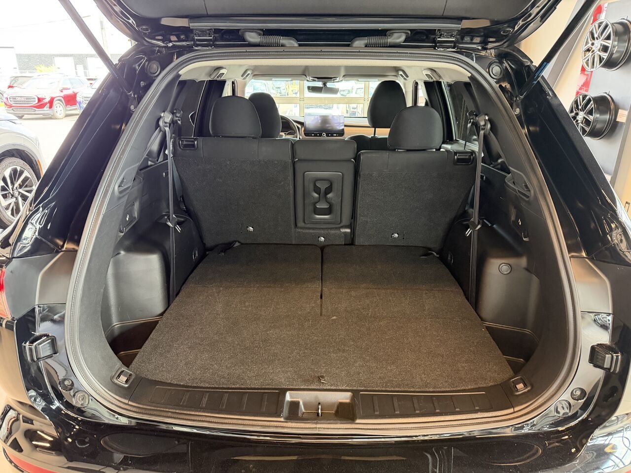Mitsubishi Outlander 2025 Noir Saint-Eustache - photo #7