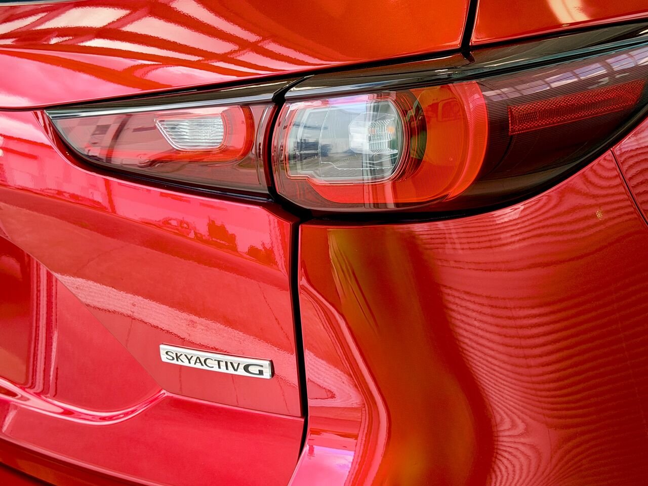 2024 Mazda CX-5 Red Notre-Dame-des-Prairies - photo #11