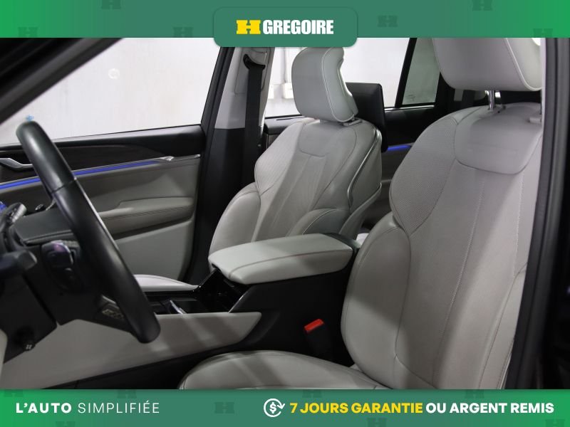 2023 Jeep Grand Cherokee Black Blainville - photo #20