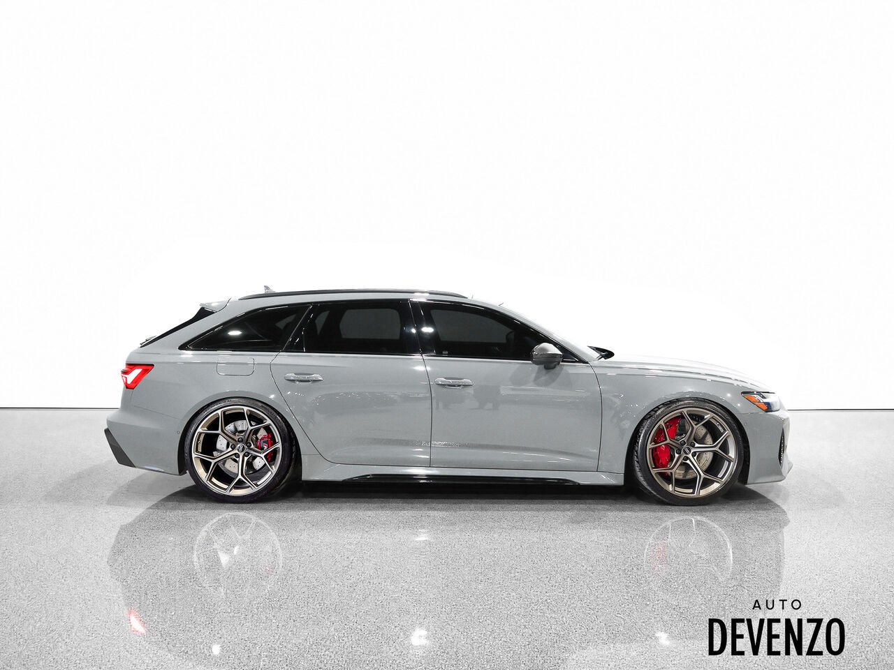 Audi RS 6 Avant 2025 Gris Saint-Eustache - photo #1