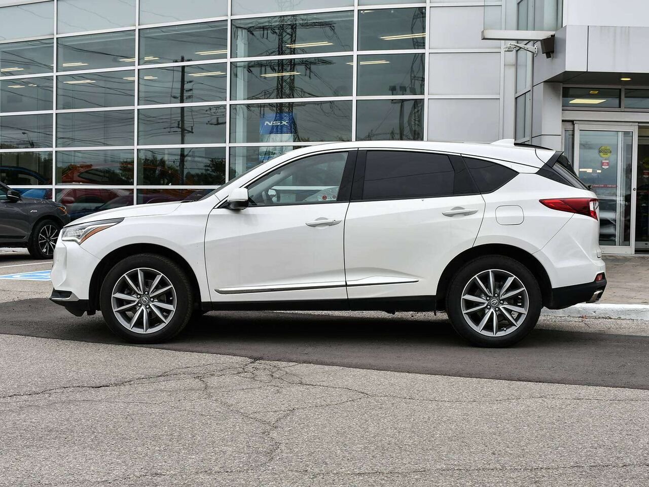 2024 Acura RDX Technology White Etobicoke - photo #5