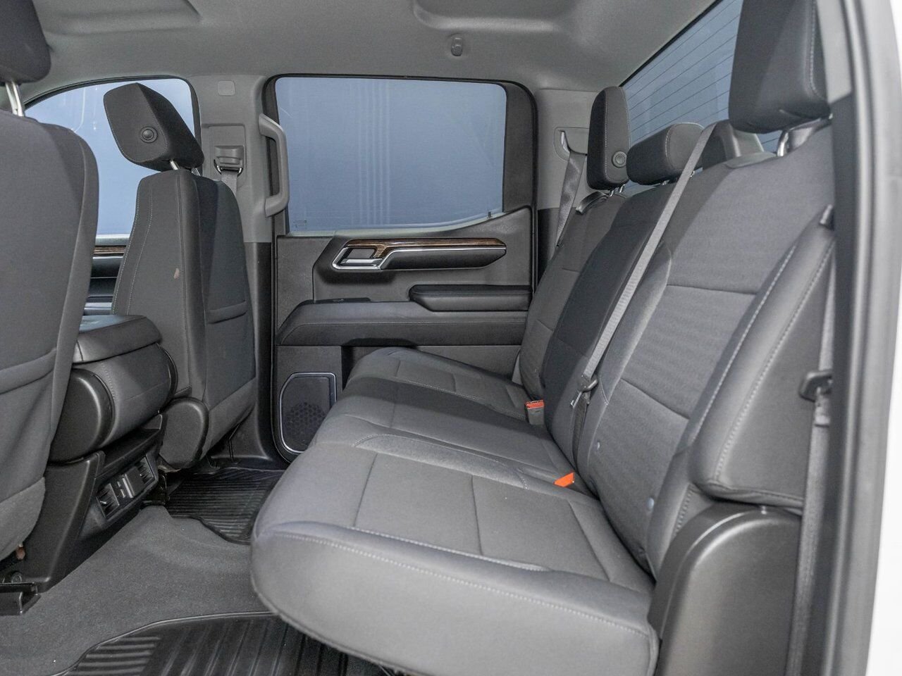 GMC Sierra 1500 SLE X31 CREW 4X4 DIESEL *NAV* SIÈGES CHAUF CARPLAY 2024 Blanc Saint-Jérôme - photo #30