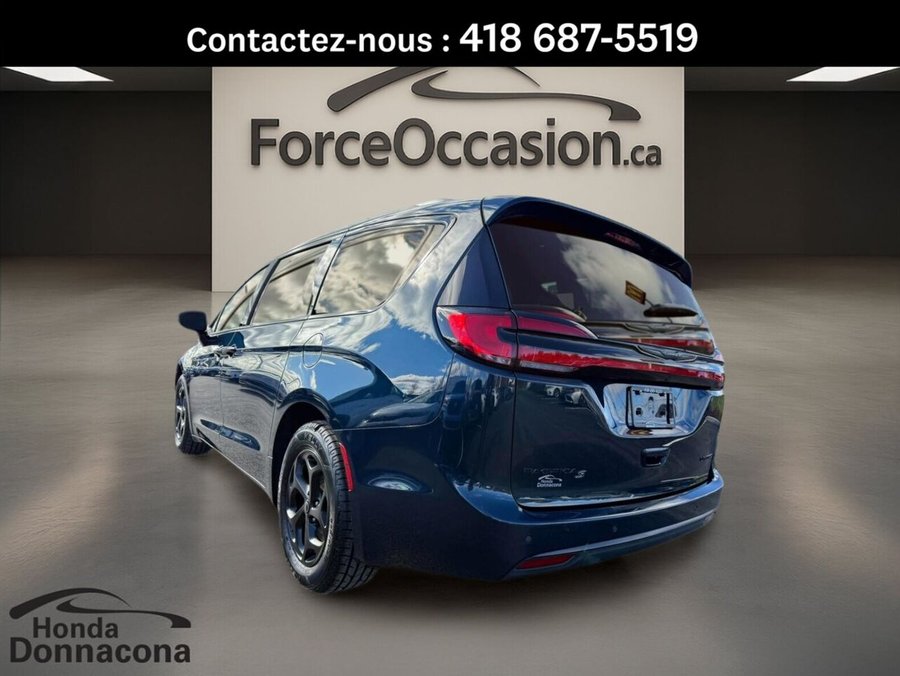 Chrysler Pacifica Limited TA, Toit panoramique, Bancs chauffant 2025 Bleu