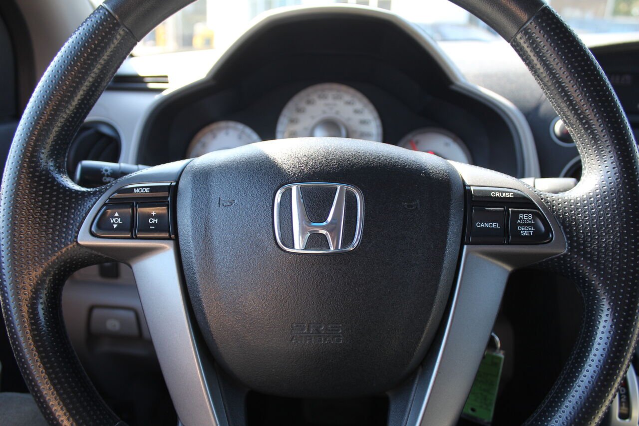 2011 Honda Pilot VIN: 5FNYF4H48BB505062 Grey Sainte-Rose - photo #14