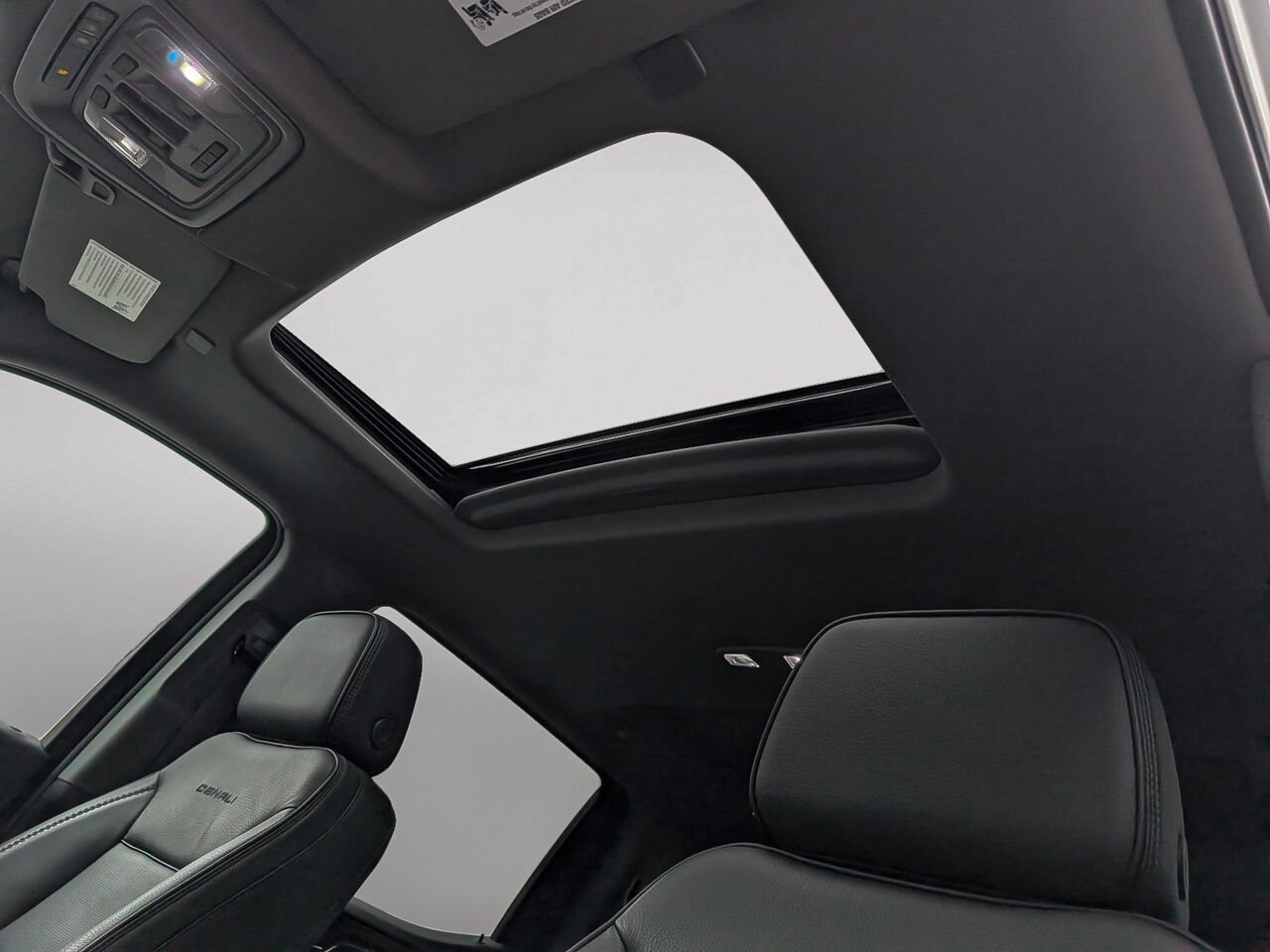 2024 GMC SIERRA 1500 4WD CREW CAB PICKUP Denali Toit Ouvrant Affichage Tête Haute Diesel White Sherbrooke - photo #11