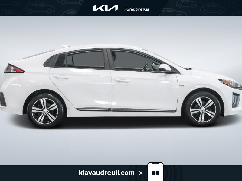 2020 Hyundai IONIQ White Blainville - photo #7