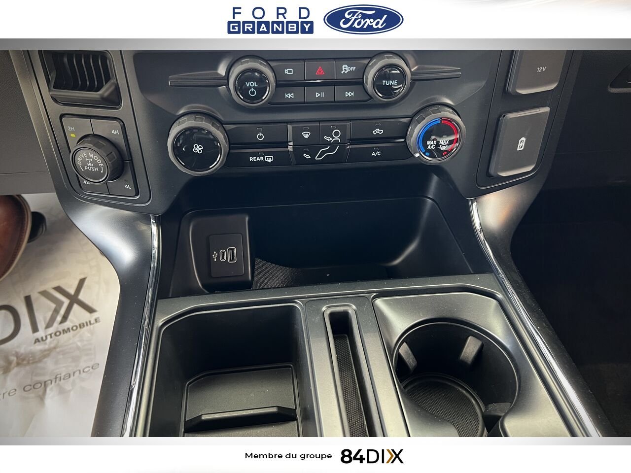 Ford F-150 2026 Noir Granby - photo #9