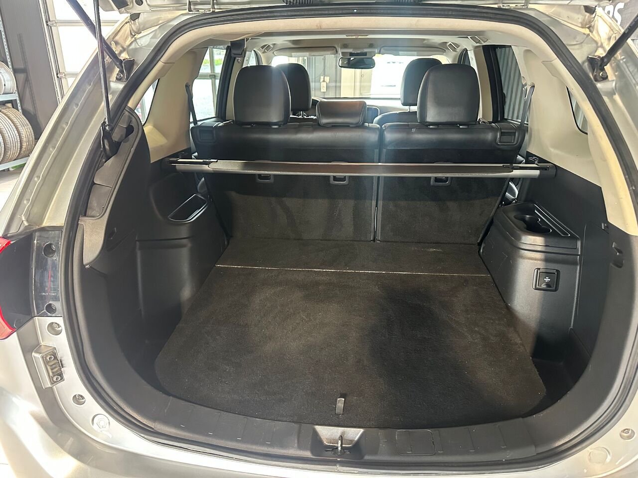 Mitsubishi Outlander PHEV LE S-AWC 2022 Argent Rouyn-Noranda - photo #10