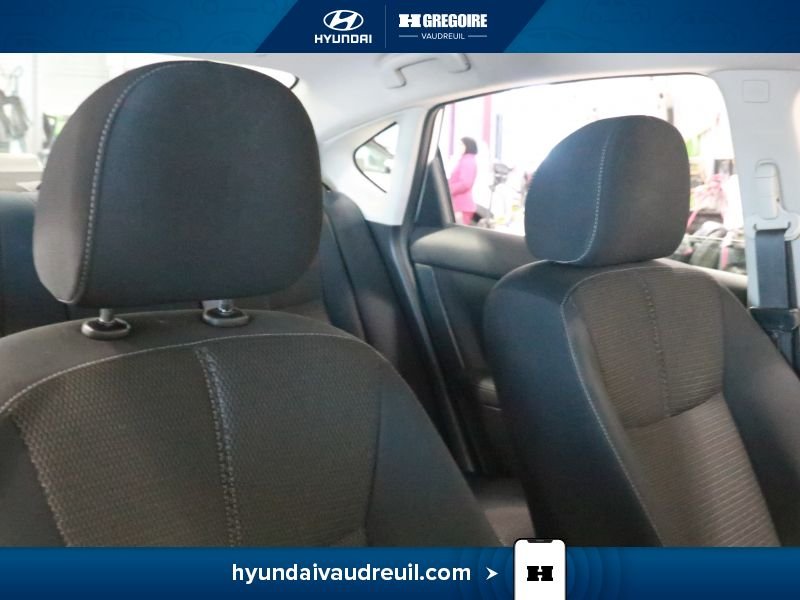 Nissan Sentra 2017 Blanc Blainville - photo #28