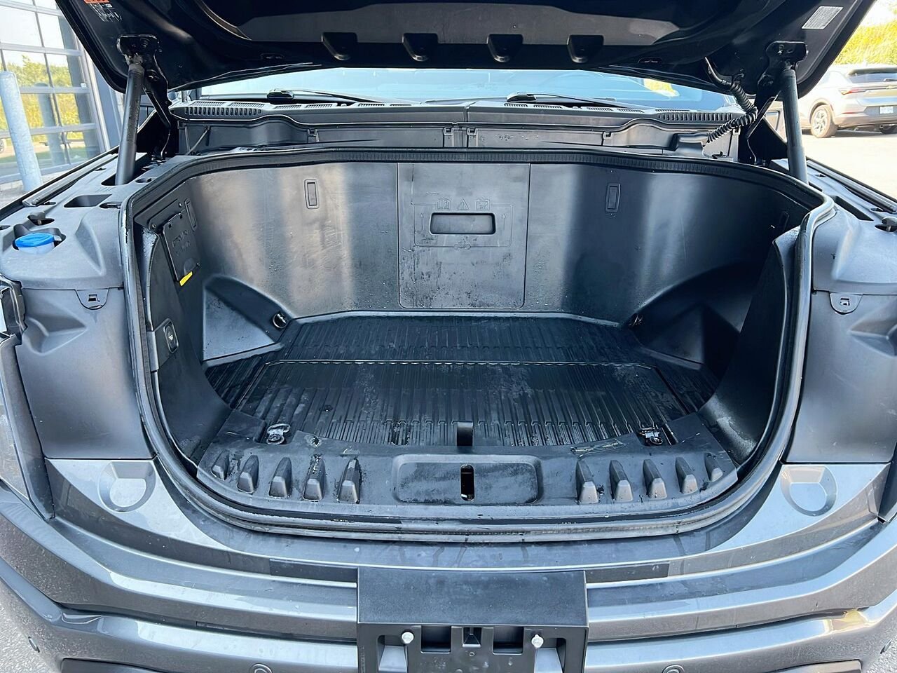 2023 Ford F-150 Lightning LARIAT STANDARD RANGE Grey Québec - photo #7