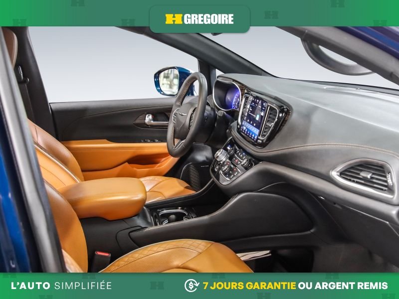 Chrysler Pacifica 2022 Bleu Saint-Eustache - photo #30