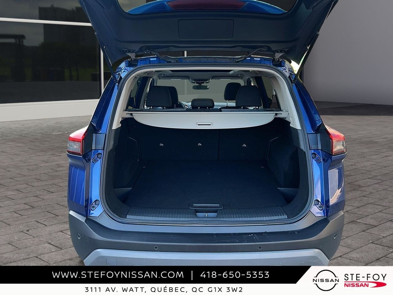 2023 Nissan Rogue SV TI Blue Ste-Foy - photo #24