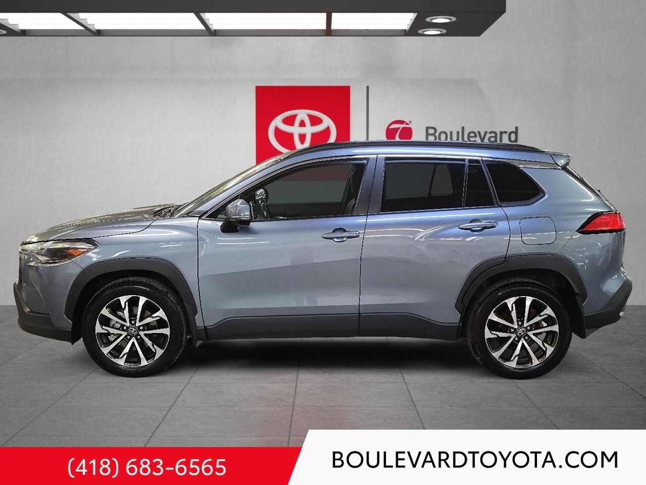 2022 Toyota COROLLA CROSS 100589B-50 | XLE, AWD Silver Québec - photo #5