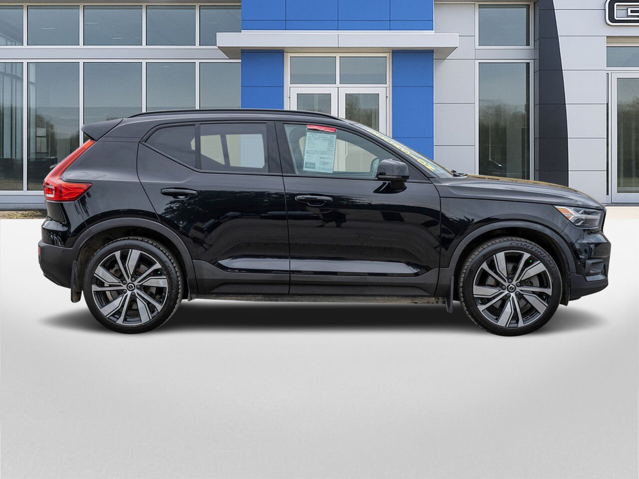 2022 Volvo Recharge XC40 tout électrique XC40 Recharge Plus Black Châteauguay - photo #5