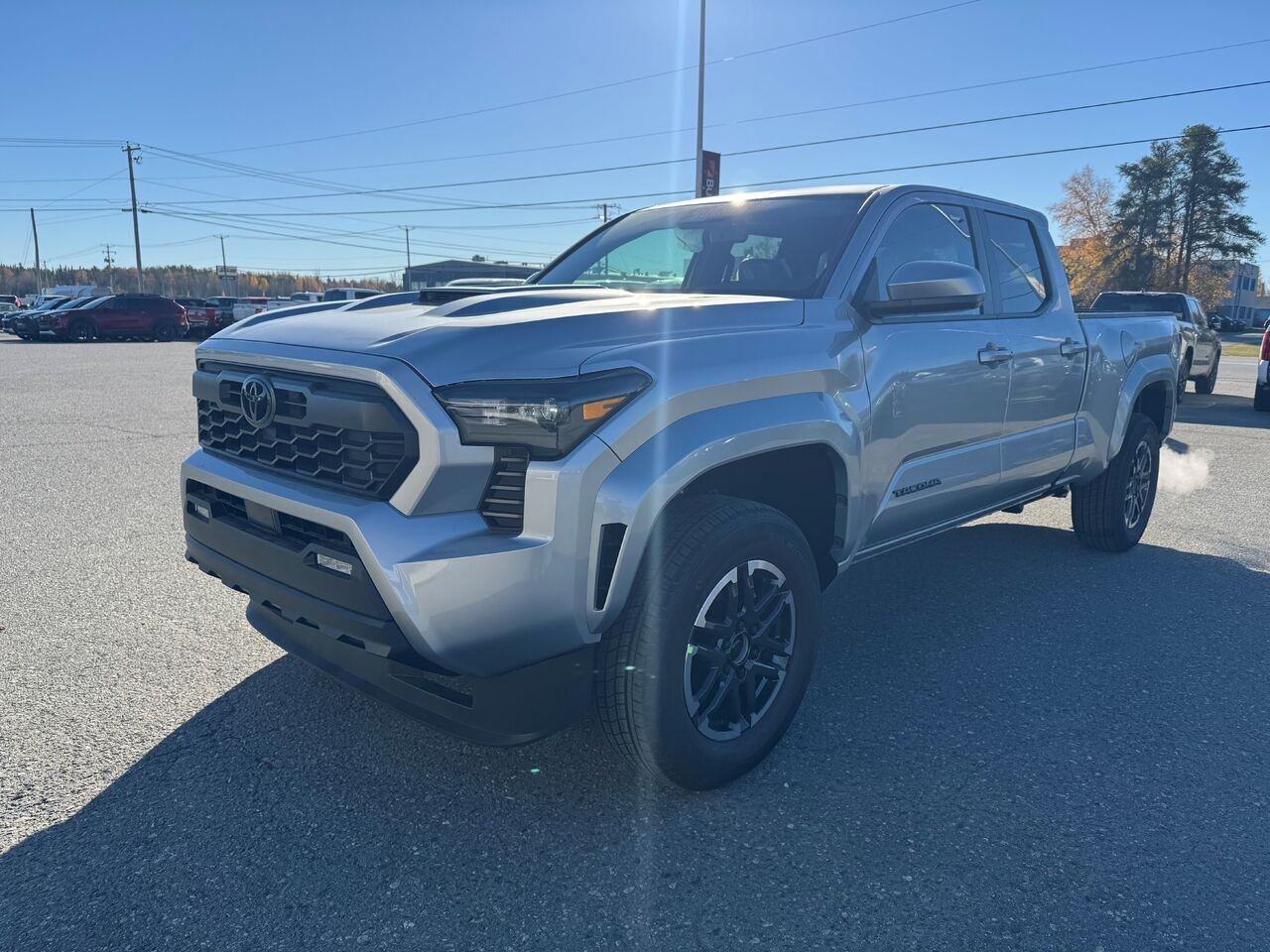 Toyota Tacoma Double Cab 4x4 BA emp. court 2026 Argent Val-d'Or - photo #0