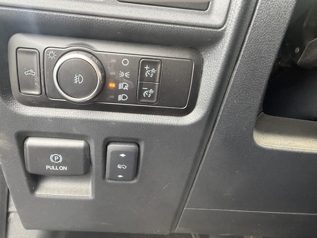 2023 Ford F-150 Silver  - photo #8