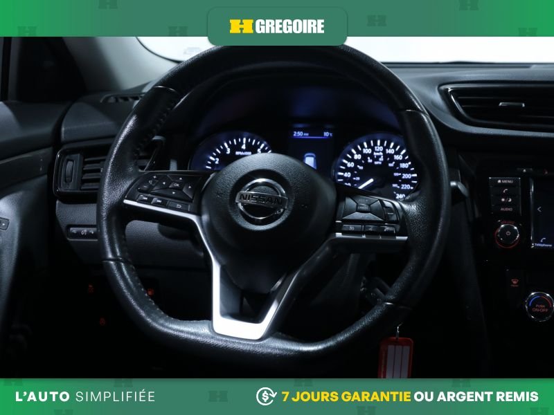 2020 Nissan Rogue White Saint-Eustache - photo #17