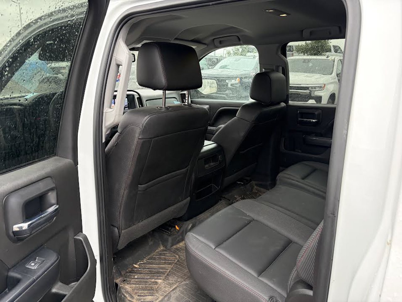 2017 GMC Sierra 1500 4WD Crew Cab 143.5 SLT White Sherwood Park - photo #5