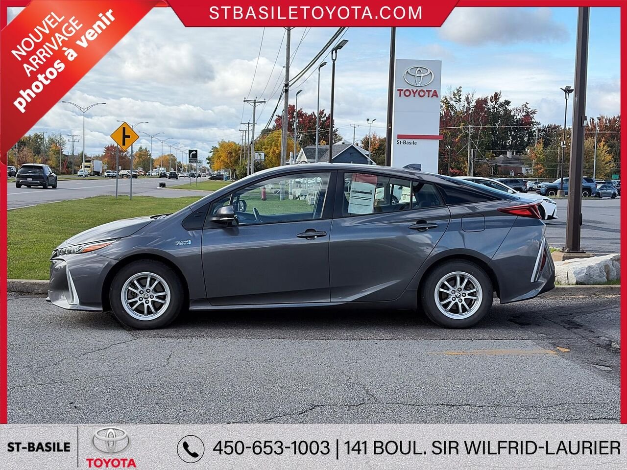 TOYOTA Prius Prime 2022 Gris Saint-Basile-le-Grand - photo #1