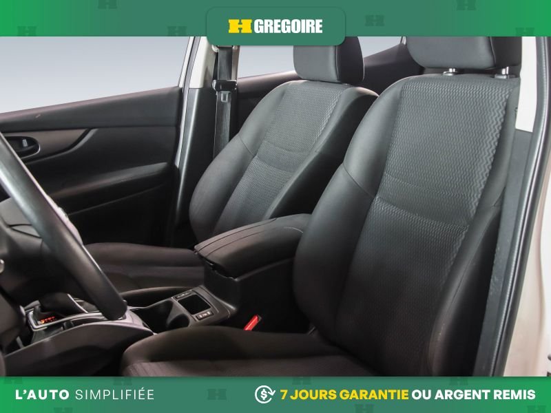 Nissan Qashqai 2019 Blanc Blainville - photo #18