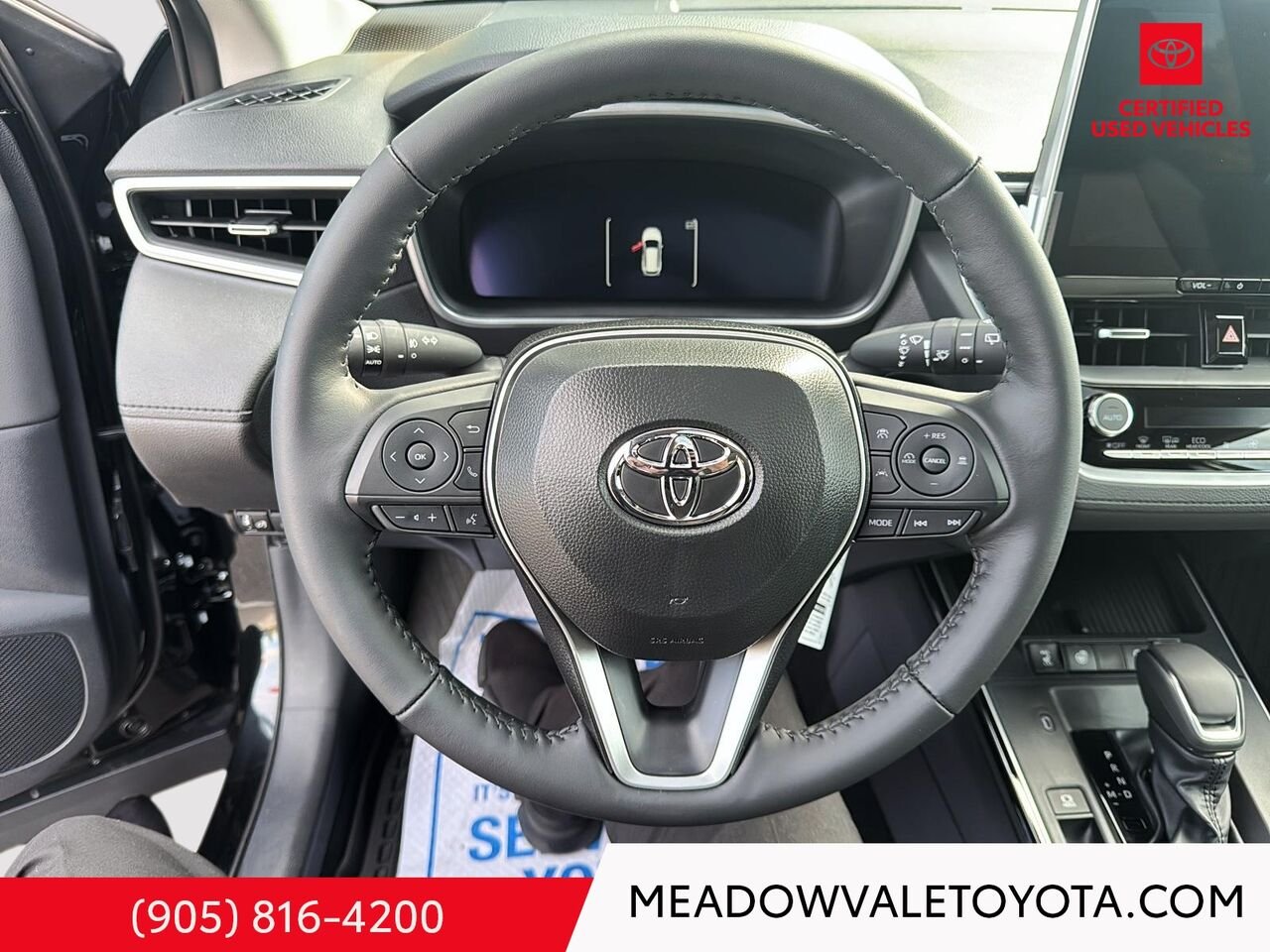 2026 Toyota Corolla Cross Top of the line Corolla Cross. Low Km's and comes with dash camera and cargo liner Black Mississauga - photo #12
