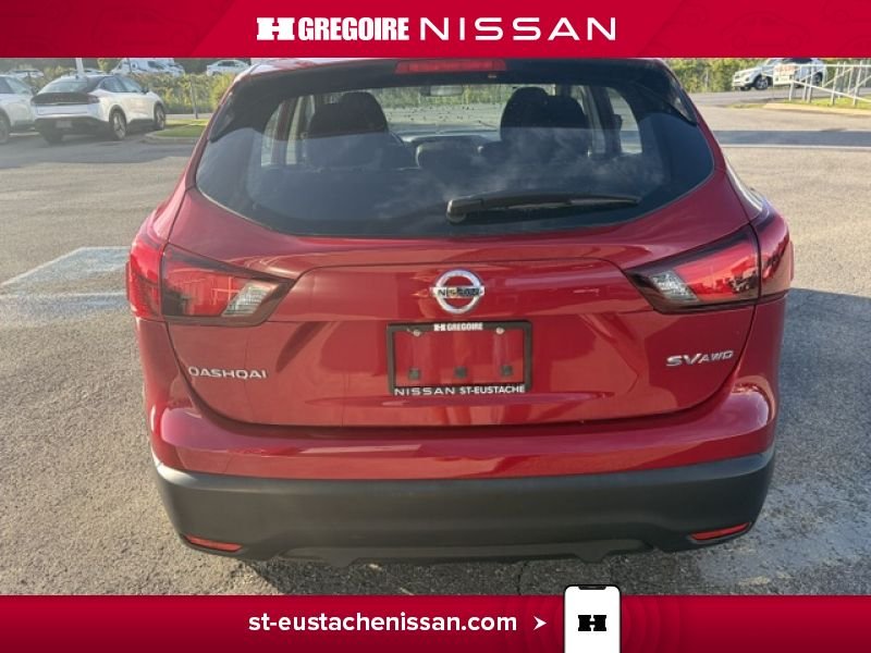 Nissan Qashqai 2017 Rouge Laval - photo #10