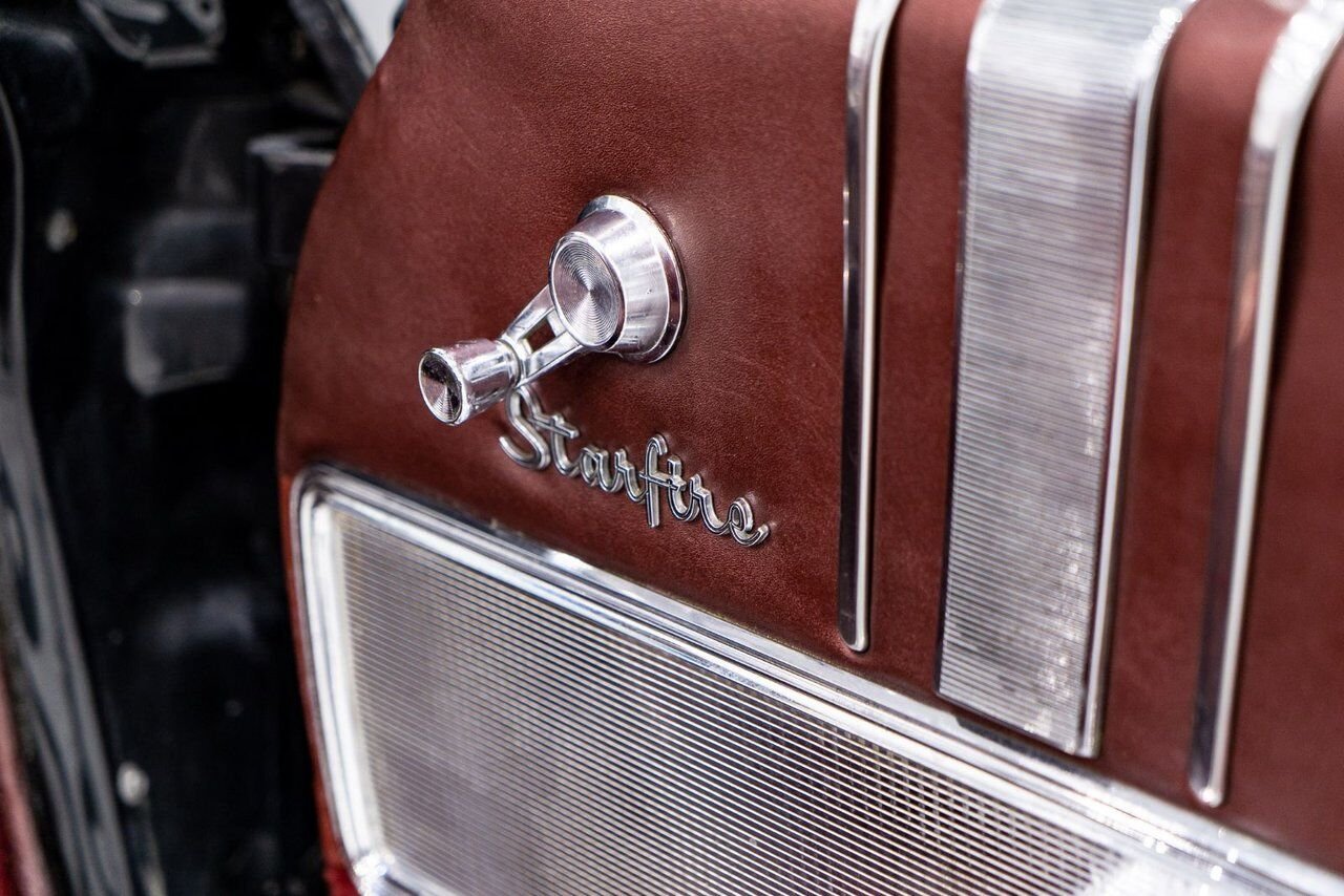Oldsmobile Starfire Factory A/C. Single repaint and extensive ownership history **PRICE IN USD** 1962 Noir Montréal - photo #86