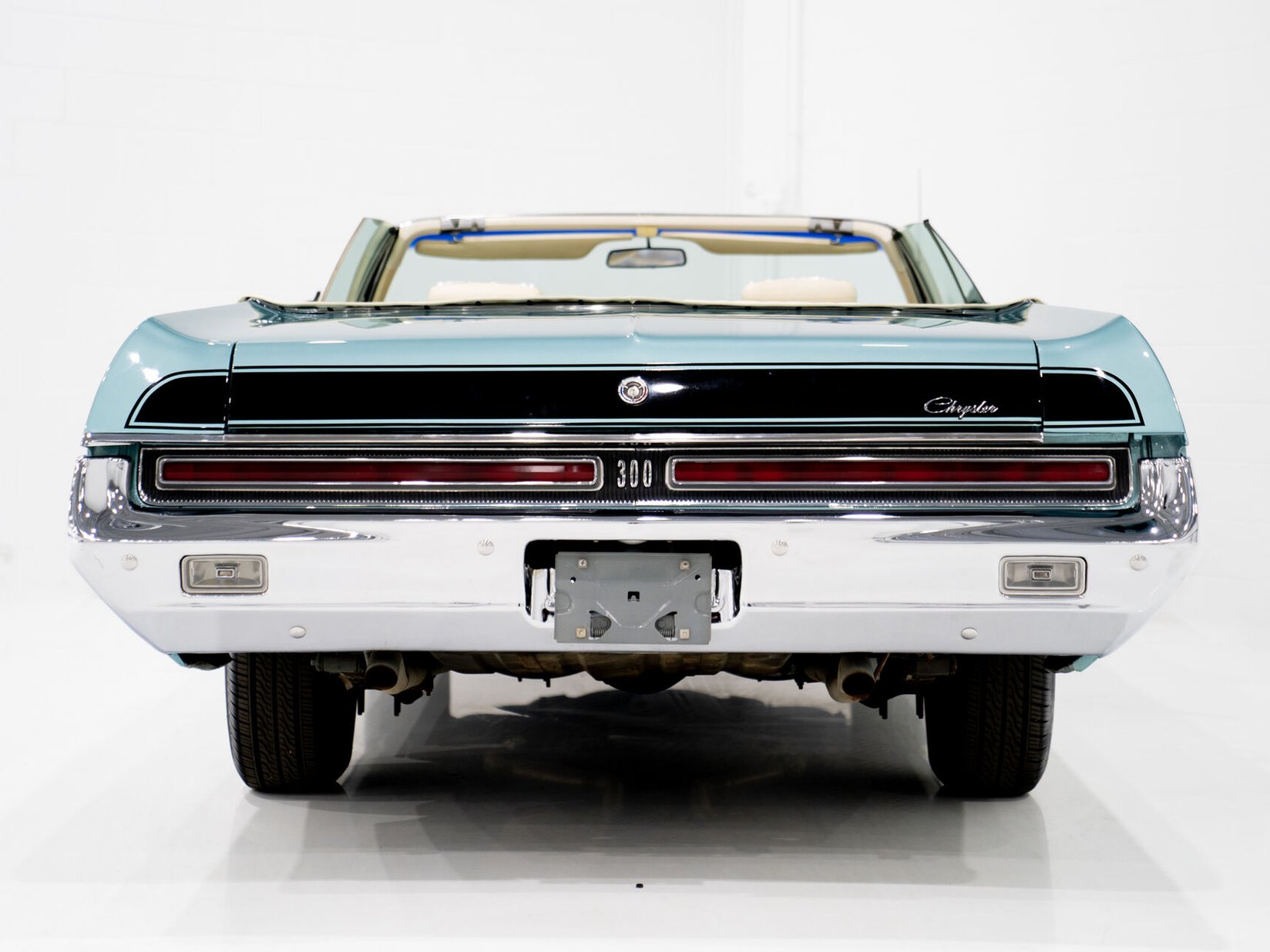 1969 Chrysler 300 Blue Montreal - photo #27