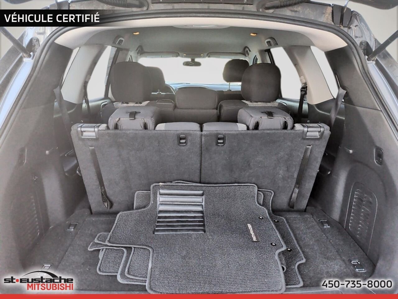 2017 Nissan Pathfinder Grey Saint-Eustache - photo #5