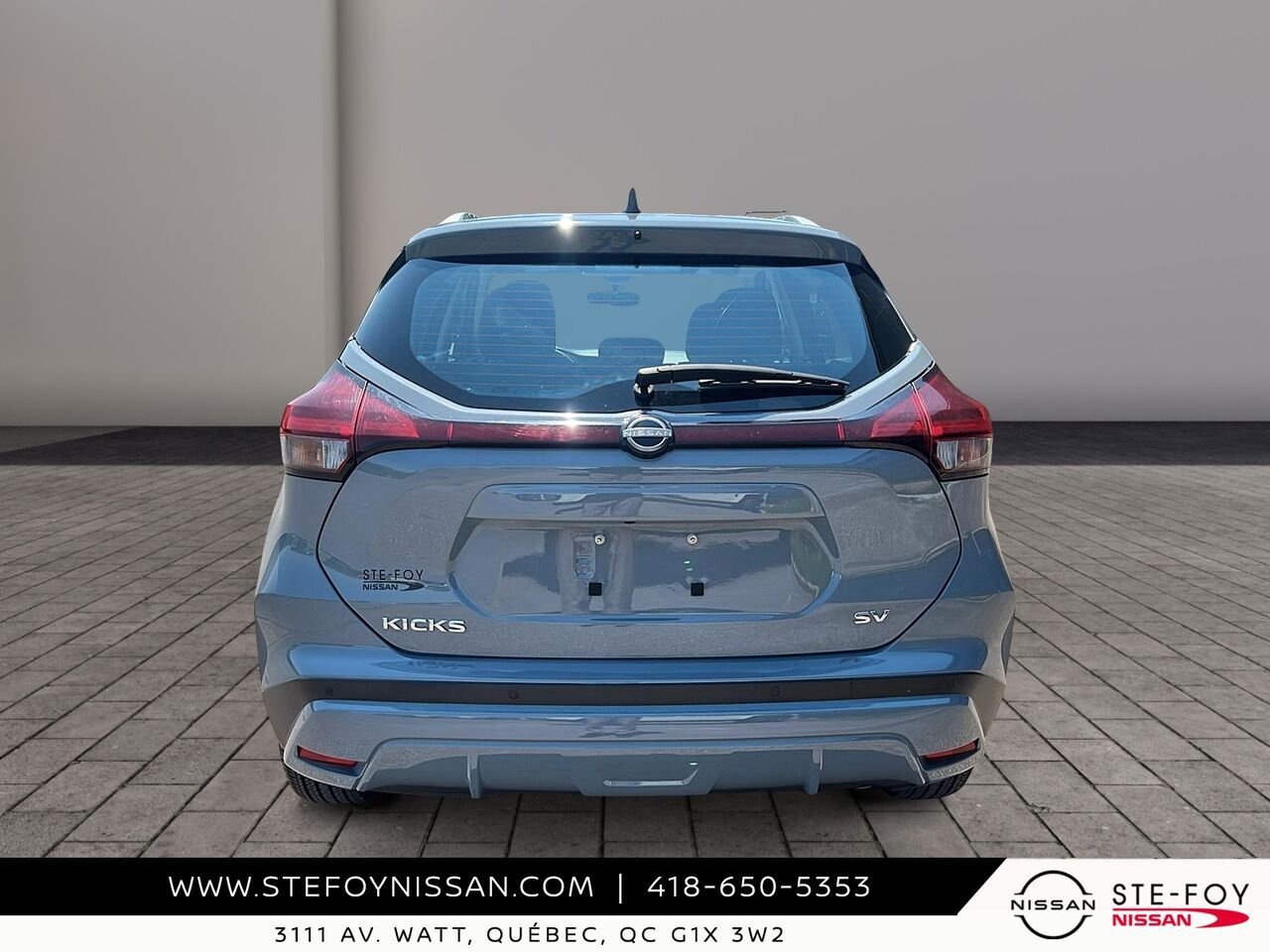Nissan Kicks SV TA 2024 Gris Ste-Foy - photo #2