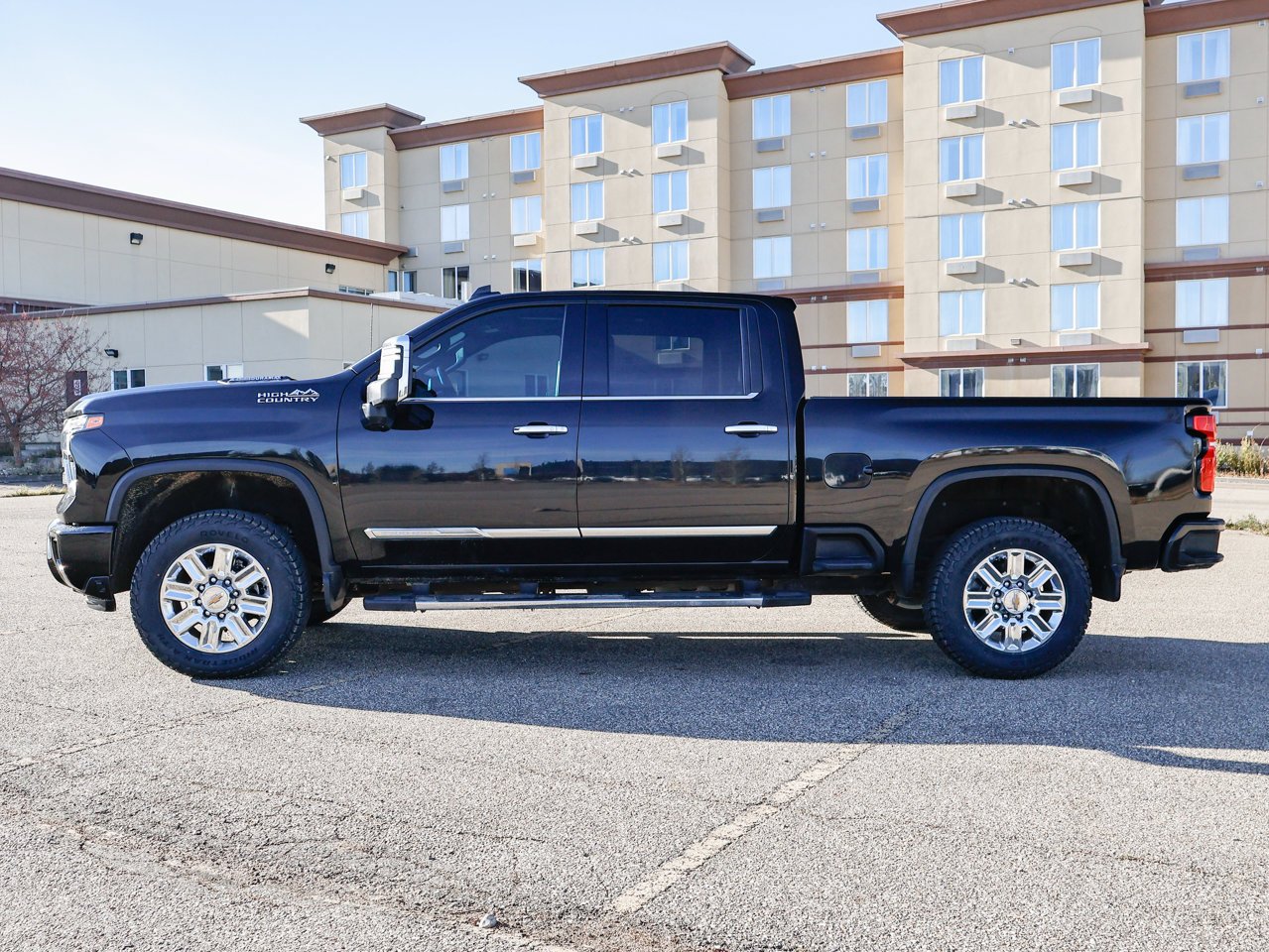 2024 Chevrolet Silverado 3500HD 4WD Crew Cab 159 High Country Black Sherwood Park - photo #9