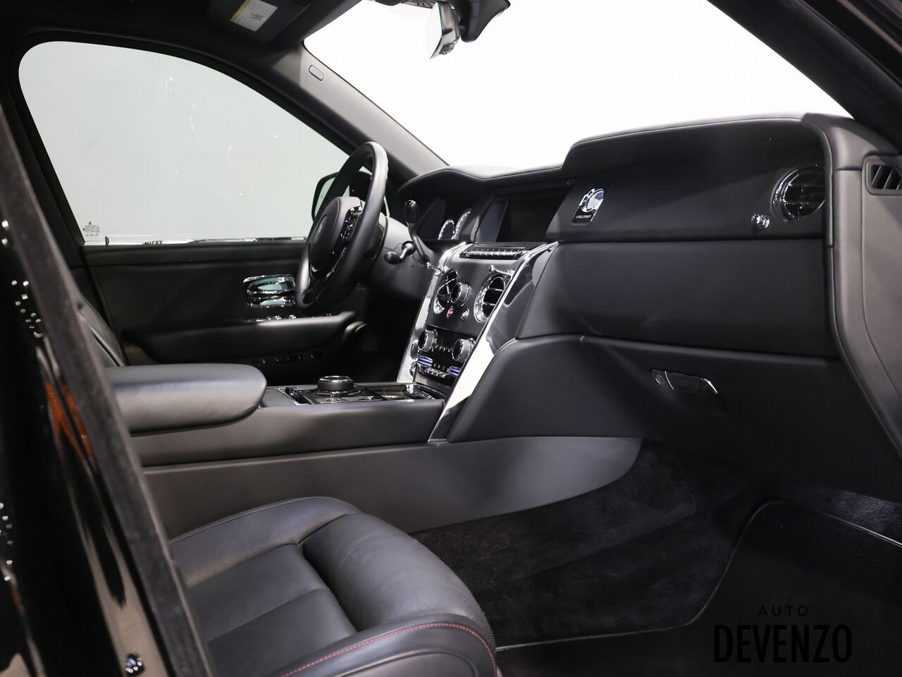 Rolls-Royce Cullinan 2022 Noir Saint-Eustache - photo #6