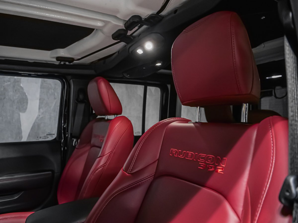2024 Jeep Wrangler RUBICON 392 TREUIL WARN Black Montreal - photo #26