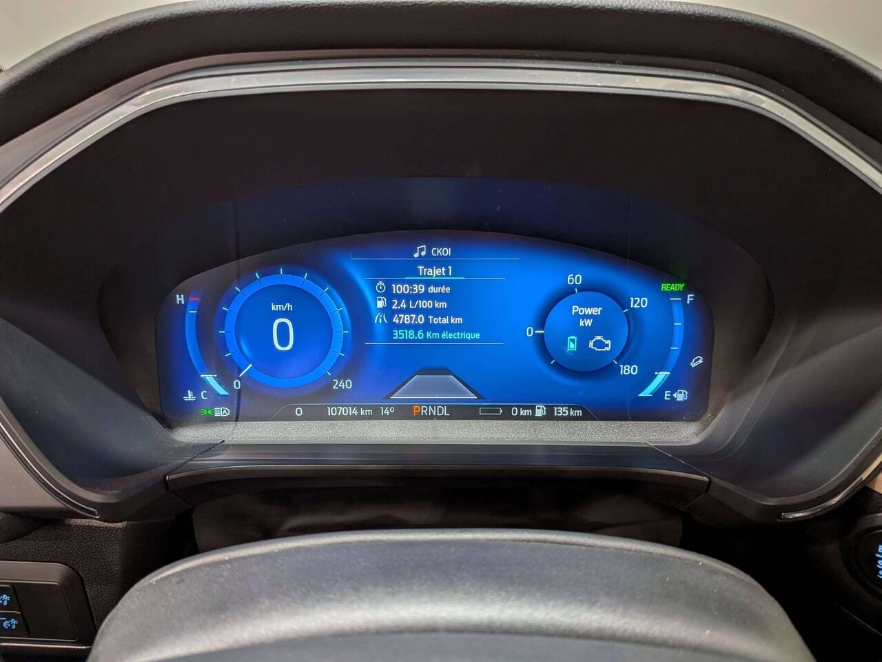 2022 Ford Escape Titanium Plug-In Hybrid FWD White Val-David - photo #18