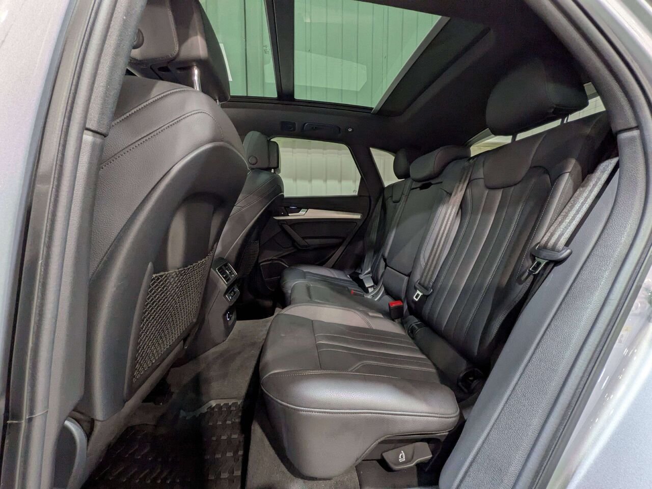 2019 Audi Q5 Technik 45 TFSI quattro Silver Val-David - photo #11