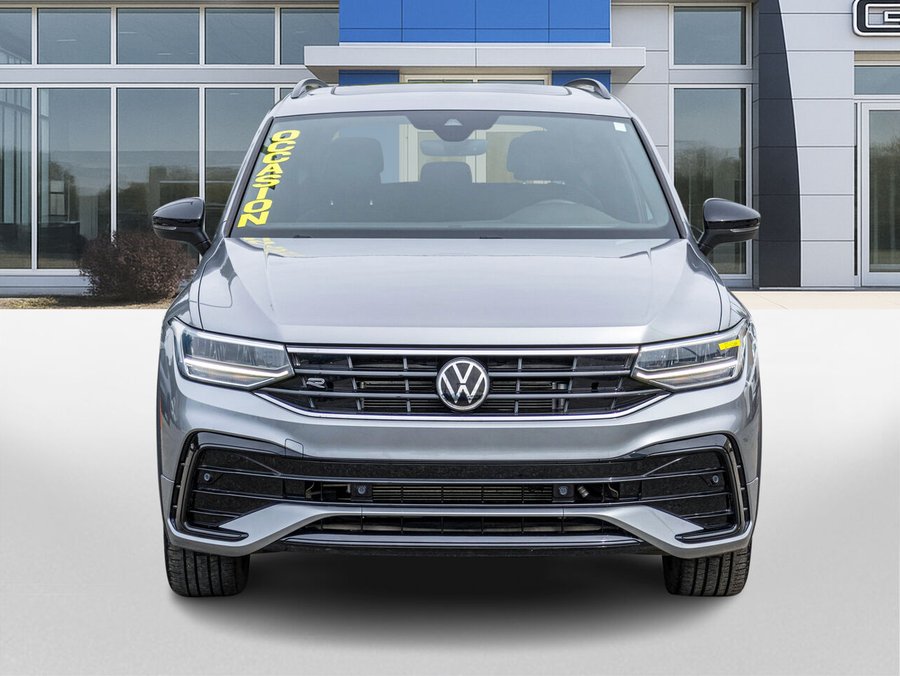 Volkswagen Tiguan Comfortline R-Line Black Edition 4MOTION 2022 Argent