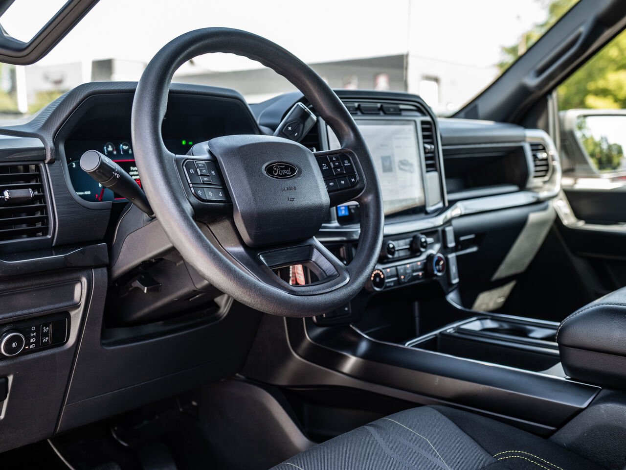 Ford F-150 2024 Gris Sainte-Julienne - photo #11