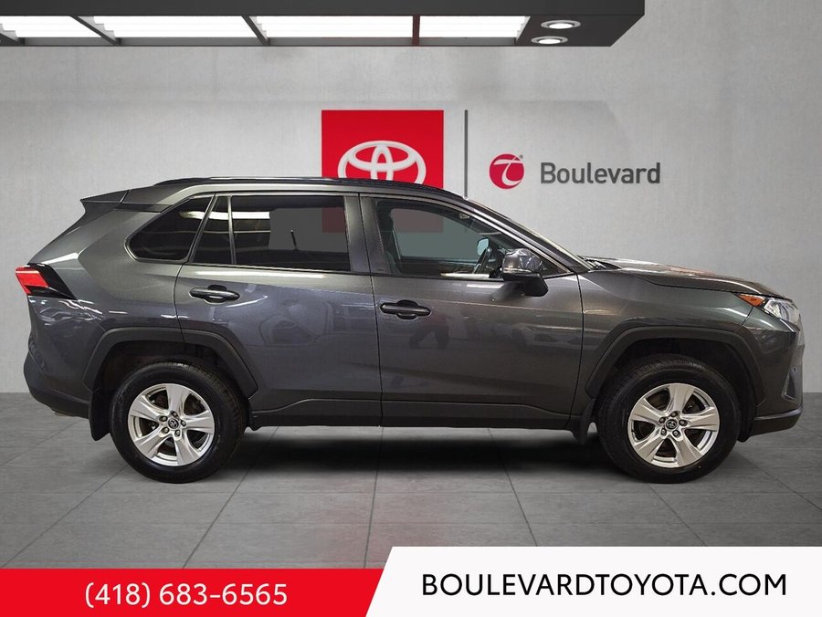 2021 Toyota RAV4 2021 Grey