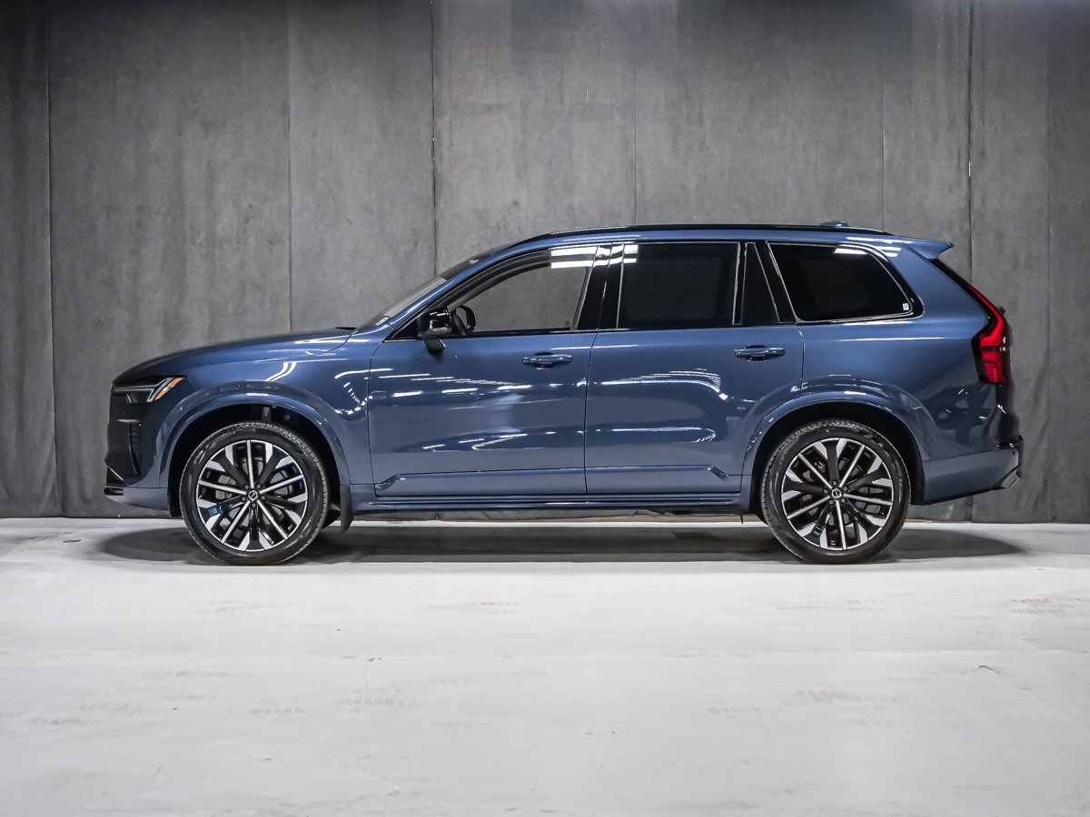 2026 Volvo XC90 B6 ULTRA DARK AVANCÉ CLIMAT 7 PLACES CAMÉRA 360° Blue Montreal - photo #2