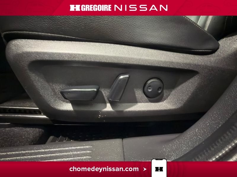 2023 Nissan Rogue Grey Laval - photo #17