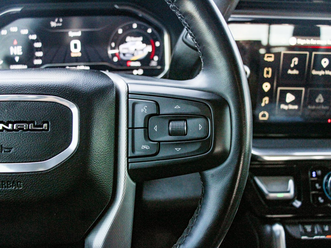 2024 GMC Sierra 3500HD 4WD Crew Cab 159 Denali White Sherwood Park - photo #22