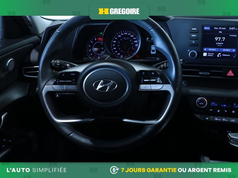 2021 Hyundai Elantra White Blainville - photo #17