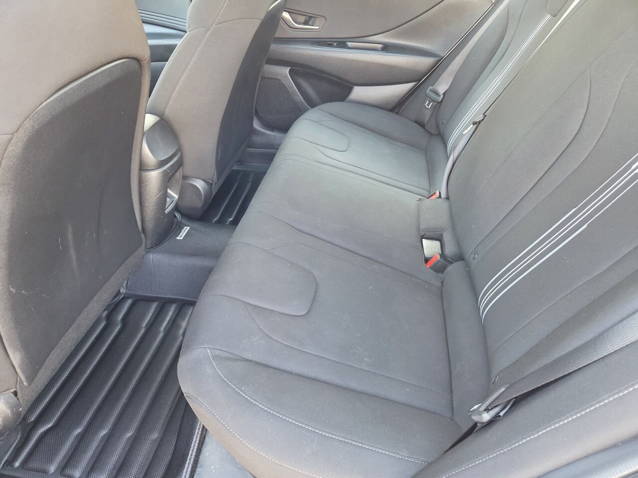 Hyundai Elantra 2024 Blanc Mont-Laurier - photo #10