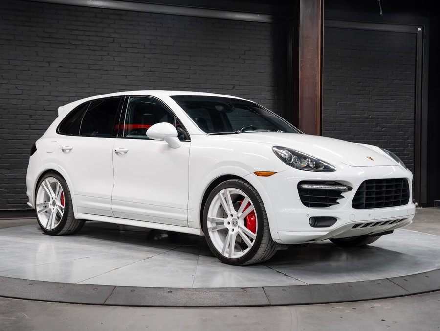 2014 Porsche Cayenne 2014 White