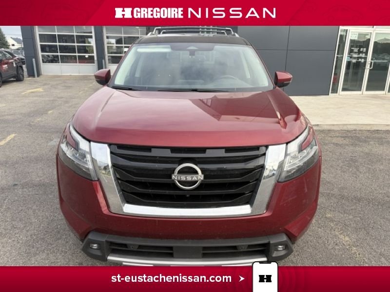 Nissan Pathfinder 2022 Rouge Saint-Eustache - photo #2