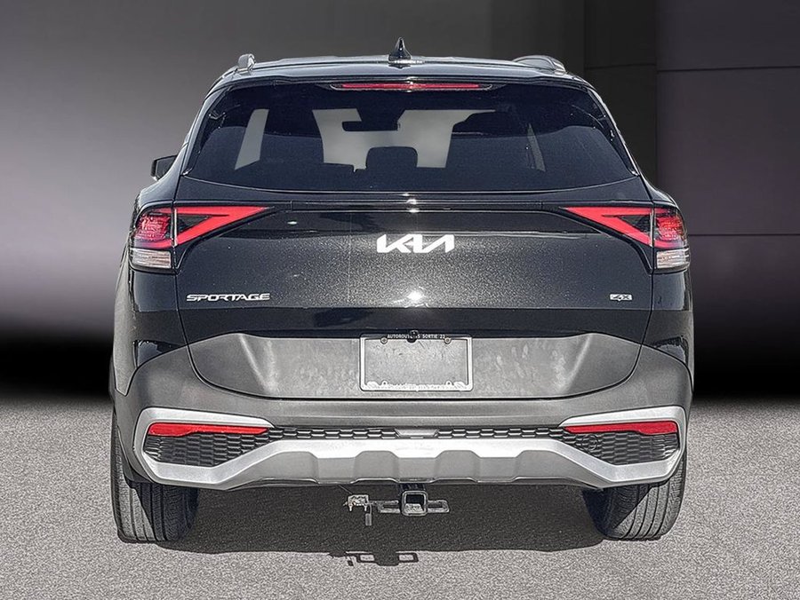 2024 Kia Sportage LX | bluetooth | mags Black