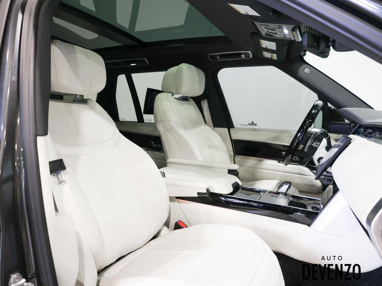 2024 Land Rover Range Rover Grey Saint-Eustache - photo #8